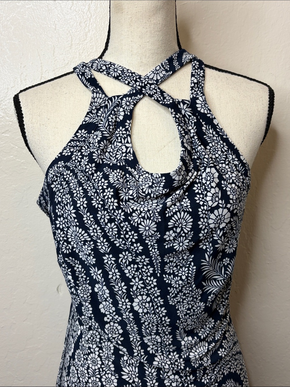 Tommy Hilfiger Navy Blue and White Paisley Halter Maxi Dress 8 - Picture 3 of 15